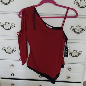 A. Byer top size M